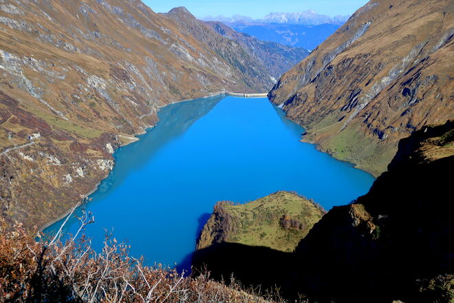 Stausee, Wasserfallboden