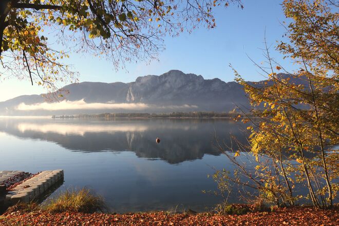 Nebelstreifen mit Drachenwand