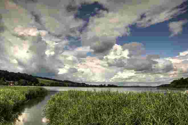 Schöne Wolkenstimmung  am Obertrumer See