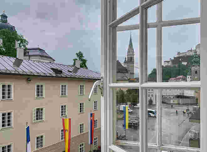 Regen gehört auch zu den Pfingstfestspielen  ;  )