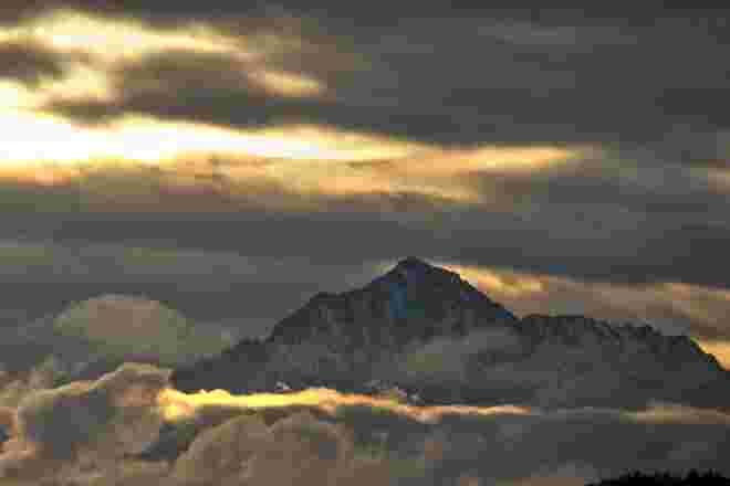 Der heutige Sonnenuntergang mit Blick von Seekirchen zum Staufen 