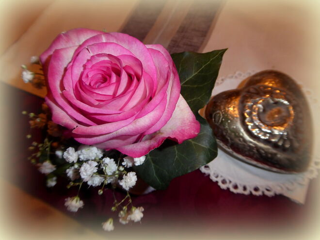 Blumengrüße zum Valentinstag !