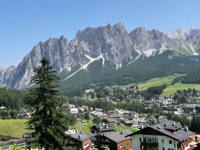 Cortina