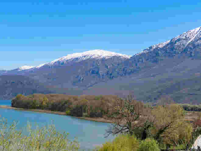 Balkansee im Frühling