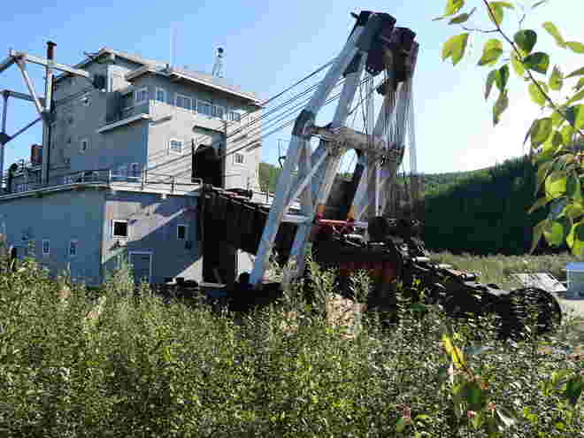 Dredger - Goldsuchmaschine (CDN-2)