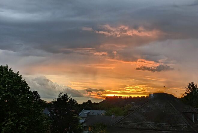 . . . die Richterhöhe brennt . . .