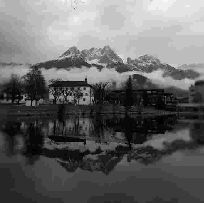 Schloss Ritzen am Ritzensee S/W