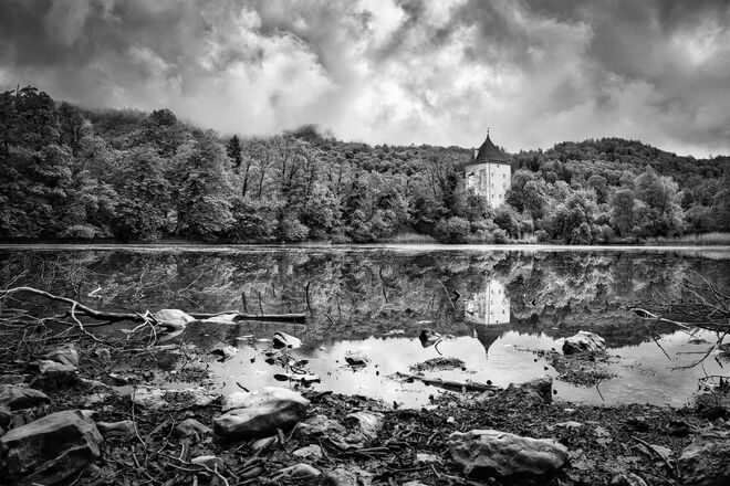 s/w macht's mystisch.