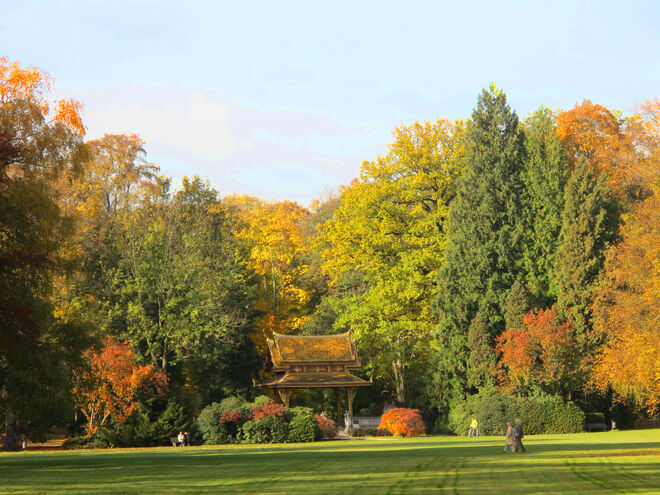 THAI-SALA - Thail. Tempel im Kurpark