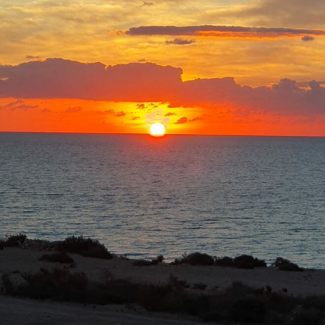 In Meereshöhe - Sonnenaufgang bei den  Kanaren