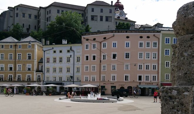 Ruhepool in der Stadt 