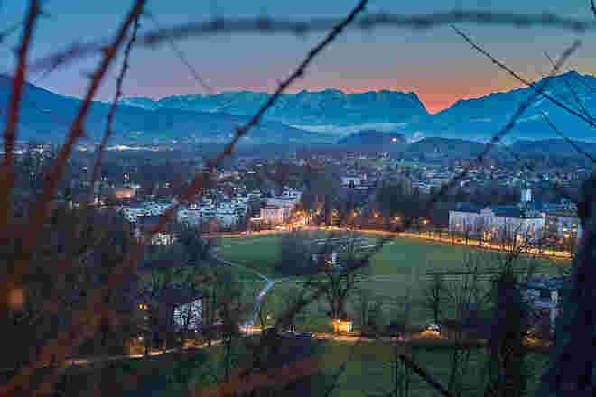 Vom Hans-Sedlmayr-Weg bis Paß Lueg