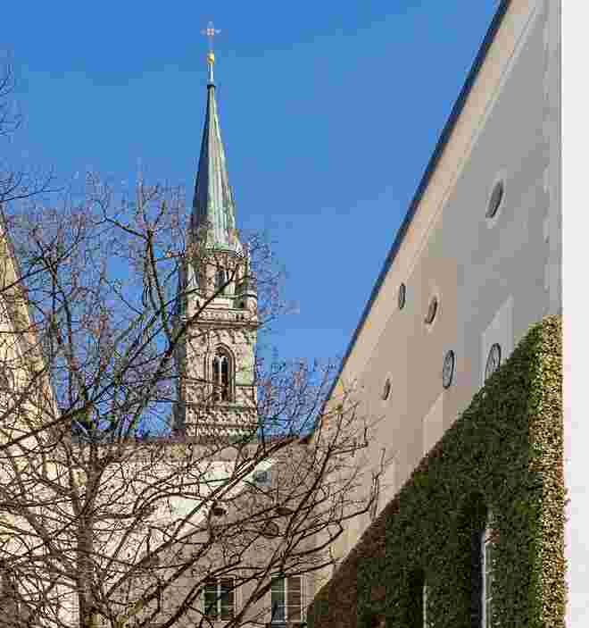Blick vom Rupertinum auf die Franziskanerkirche 