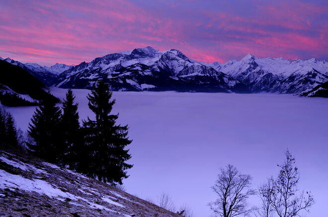 Ein Tag erwacht - Blick in die Glocknergruppe 