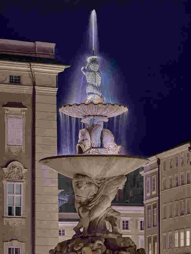 Nächtlicher Residenzbrunnen
