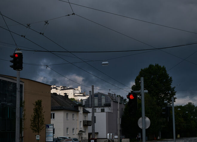 Bei Rot da steh ....