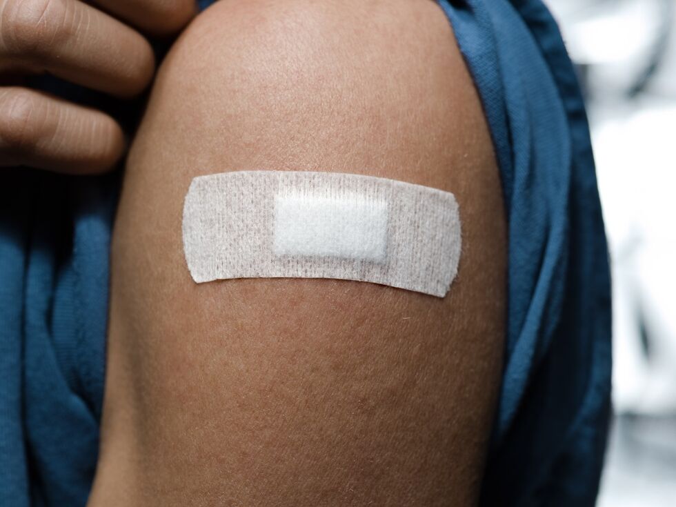 Aluminijeve soli v cepivih ne povečujejo tveganja za avtoimunske bolezni