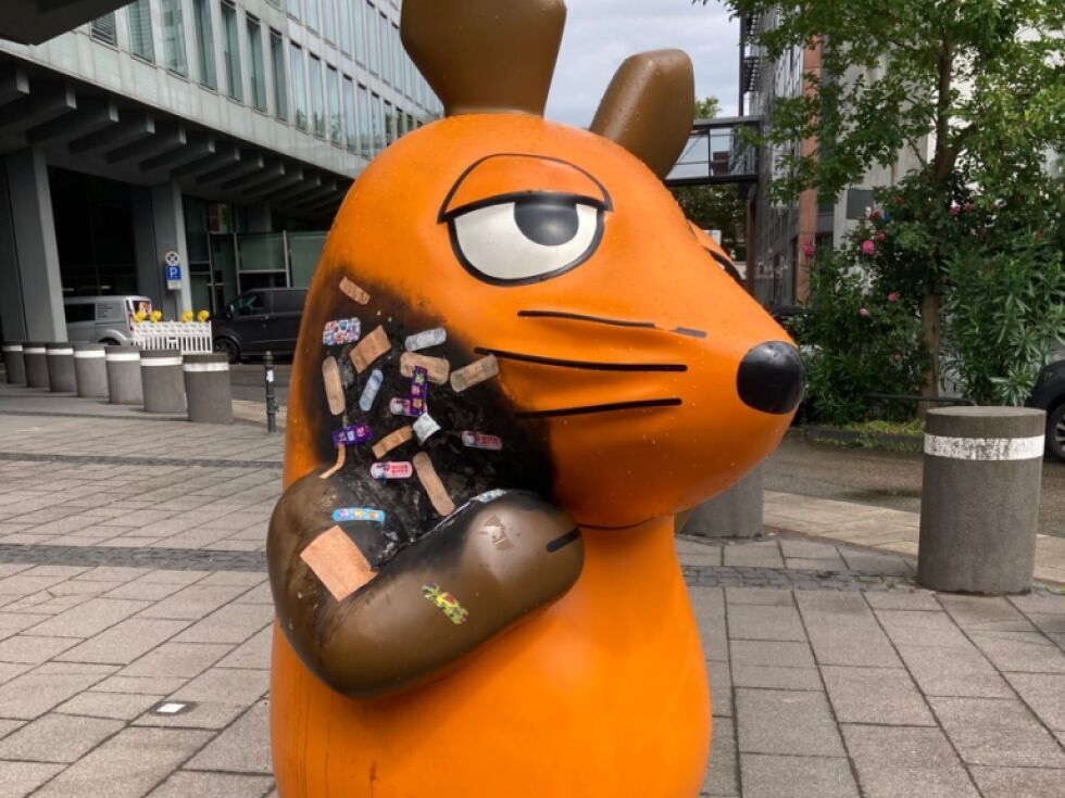 Anzeige nach "Brandanschlag" auf Maus-Figur in Köln