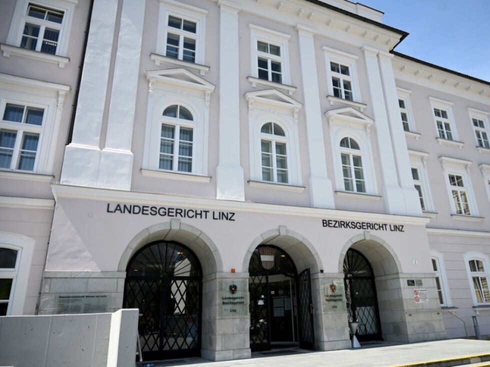 Bedingte Haft für Burschen wegen Attacke auf 13-Jährige