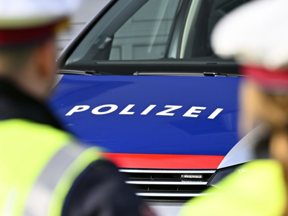 Pijanec v dunajskem Brigittenau razgrajal in streljal, ker prijatelja ni bilo doma