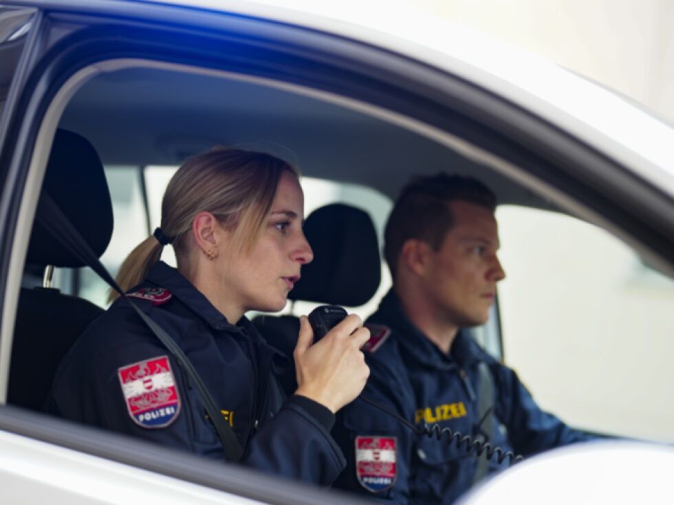 Bier gestohlen und Messer gezückt: Mann in Wien festgenommen