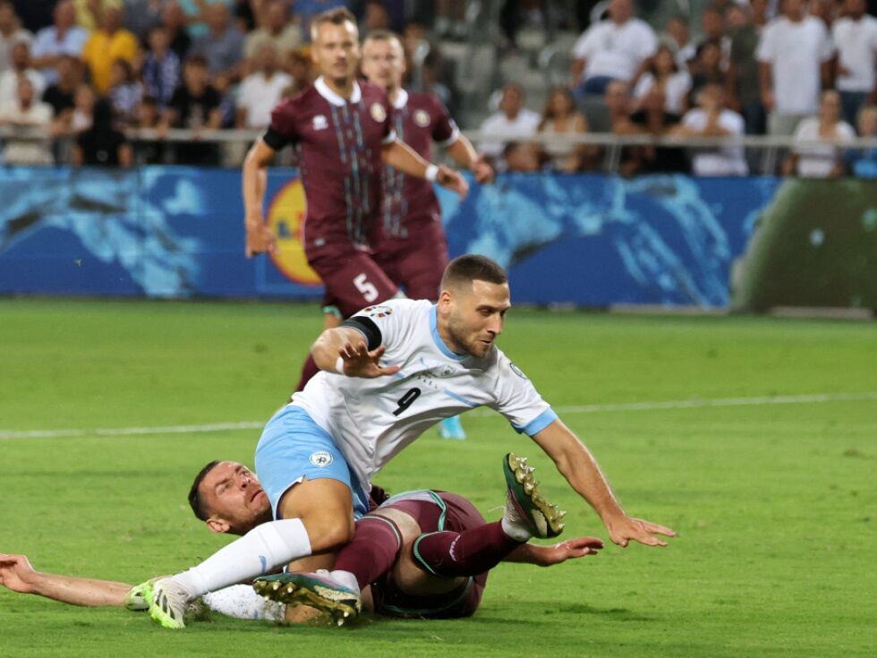 Blau-Weiß Linz okrepil ekipo z nekdanjim strelskim kraljem Shonom Weissmanom