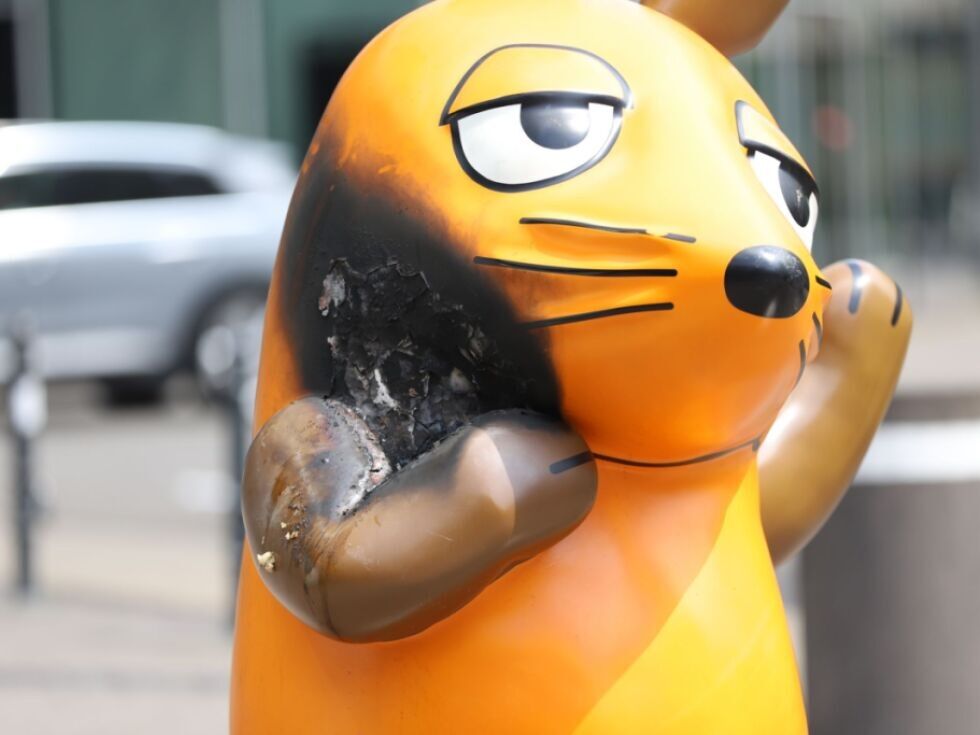 Brandanschlag auf Maus-Figur in Köln