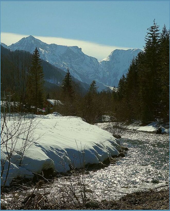 . . . dem Fluss entlang . . . 