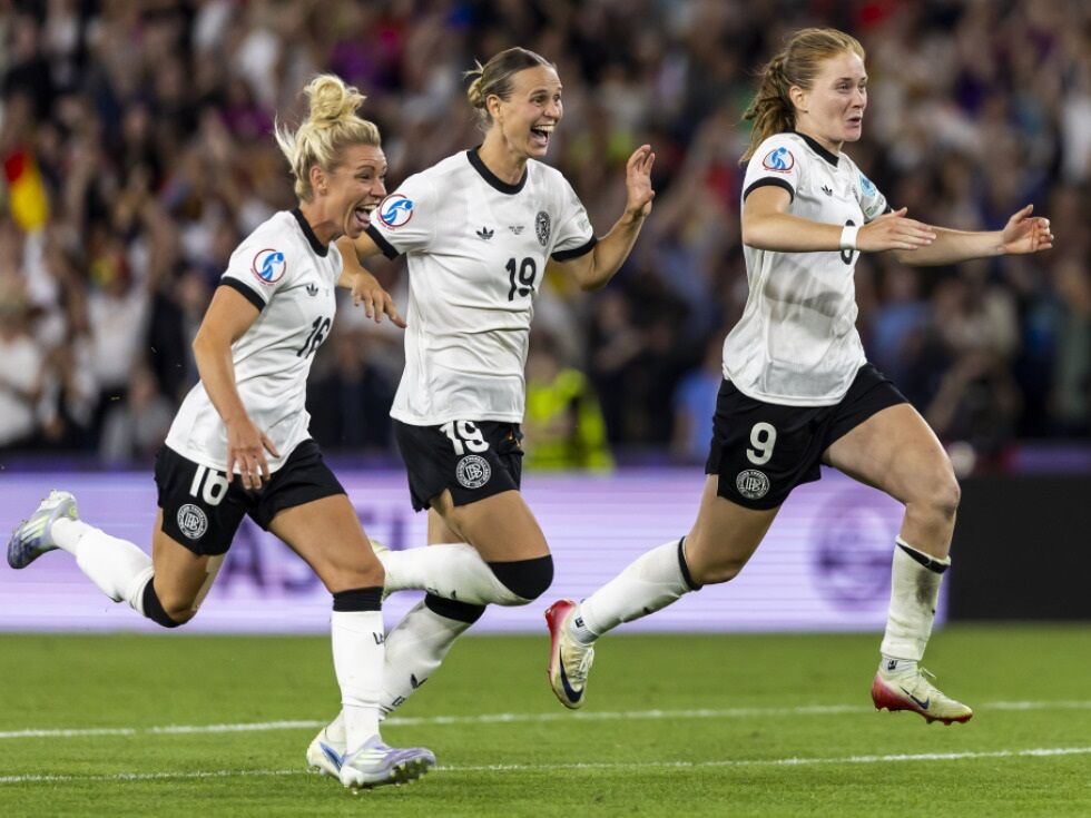 Deutsche Fußballerinnen träumen vom Halbfinal-Coup gegen Spanien