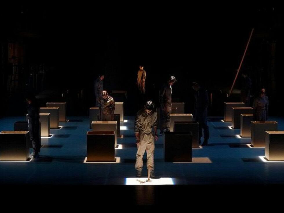 Slovenska premiera "Homo Faber" obravnavala položaj človeka v sodobnih sistemih