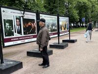 Die Sowjetunion, glorifiziert als Wohltäter