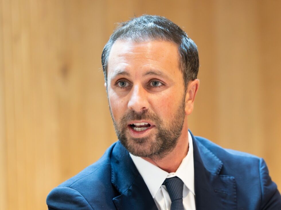 Georg Dornauer napada Andreasa Bablerja zaradi 'levo usmerjenega' kursa SPÖ