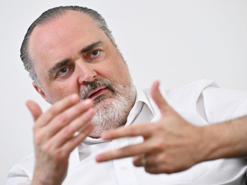 Doskozil unterzog sich weiterem Kehlkopf-Eingriff