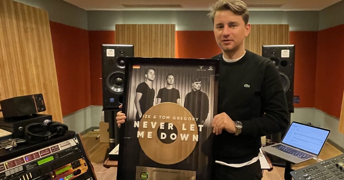 Ein Salzburger Musikproduzent mixt die Songs der großen Stars | SN.at