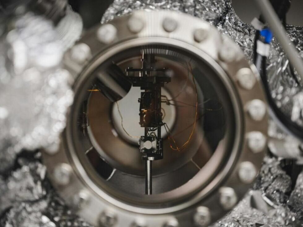 Trk mini-meteoridov ustvarja tanko Lunino atmosfero, kažejo dunajski raziskovalci