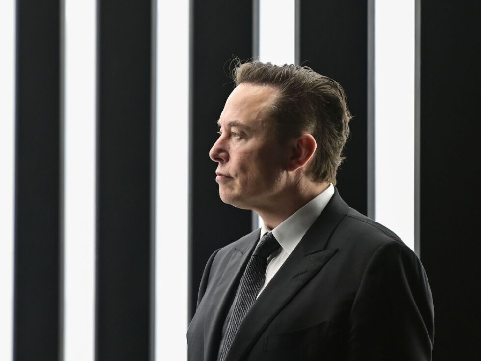 Elon Musk weltweit erster Mensch mit 500 Mrd Dollar Vermögen