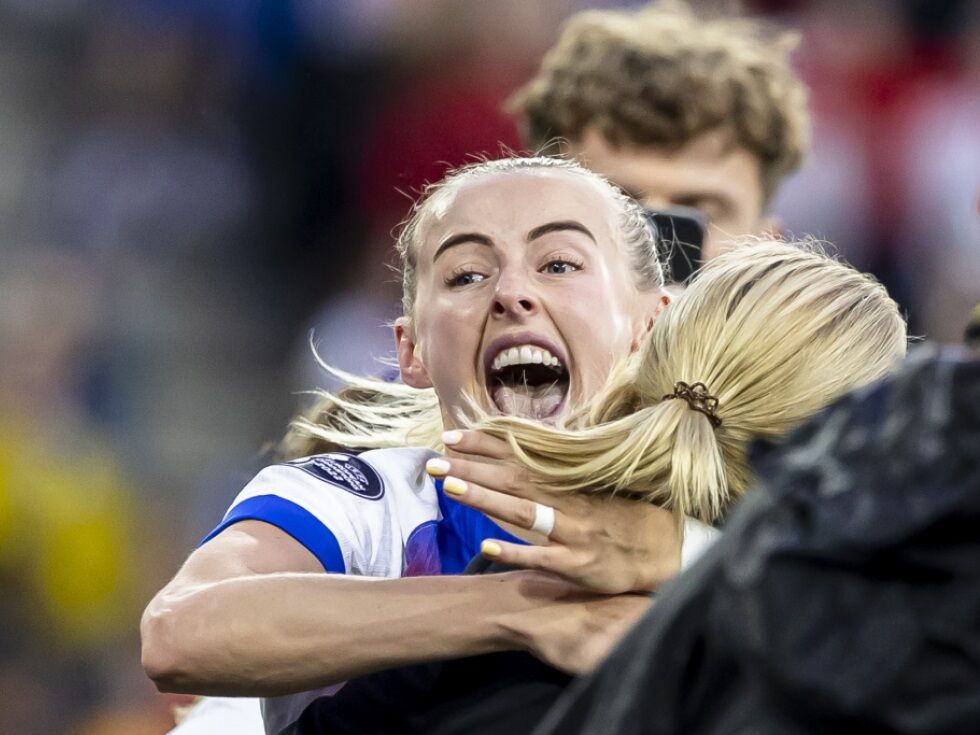 EM-Titel an England - Sieg im Elferschießen gegen Spanien