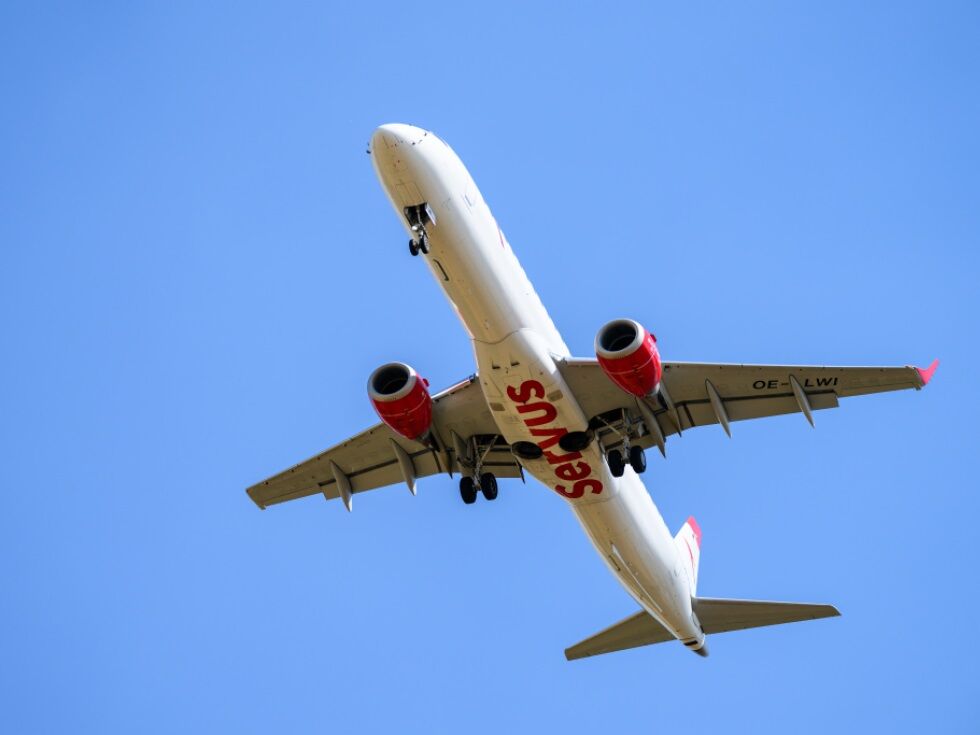 Emisije v letalskem prometu v Avstriji dosegle rekordno raven v prvi polovici leta 2025