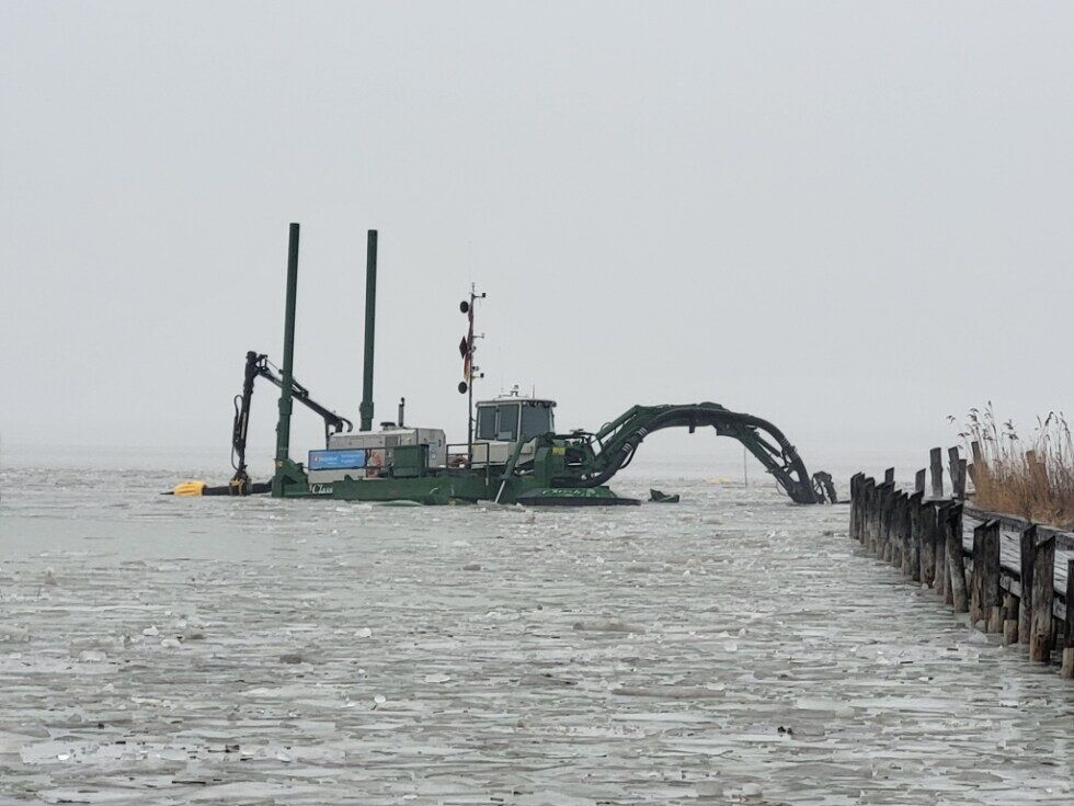 Ponovno se je začela odstranjevanje blata iz Neusiedler See
