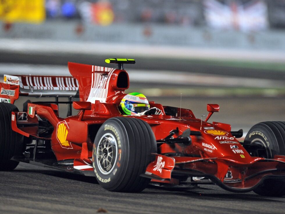 Massa v Londonu zahteva odškodnino zaradi izgube naslova v F1 leta 2008, Ecclestone in FIA se branita