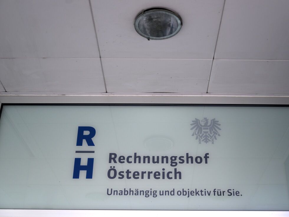 Avstrijske univerze še vedno ne izpolnjujejo obveznosti glede zaposlovanja invalidov