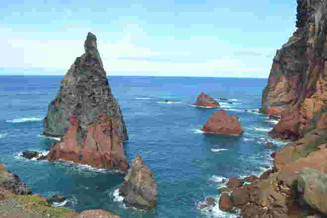 Schroffe Felsen