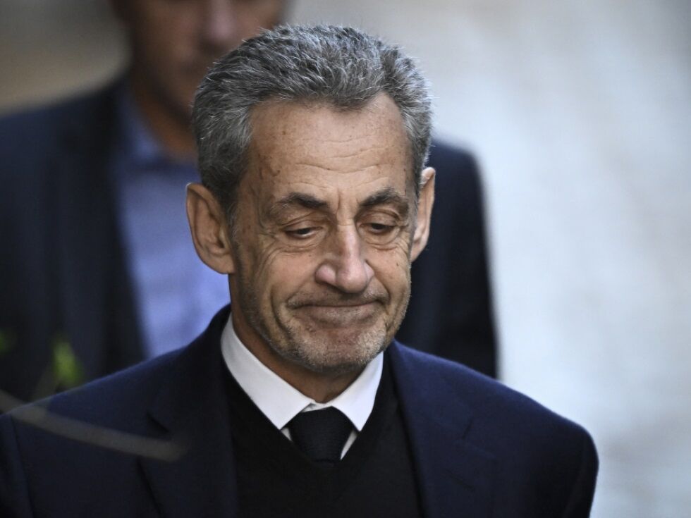 Frankreichs Ex-Präsident Sarkozy tritt Haft in Paris an