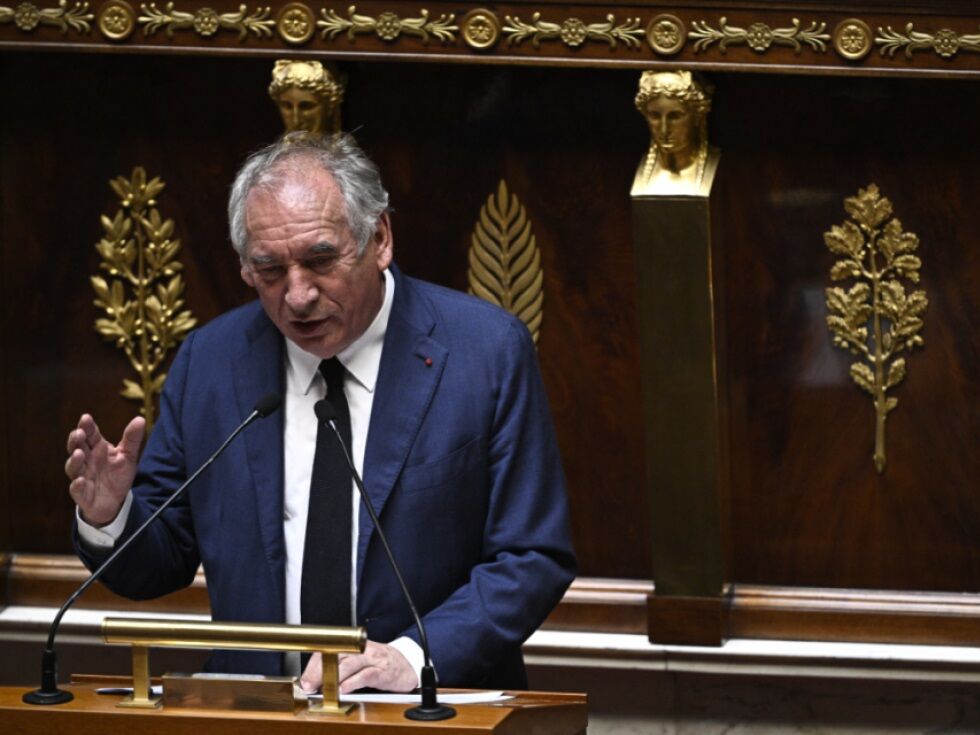 Frankreichs Regierung droht bei Vertrauensfrage zu stürzen