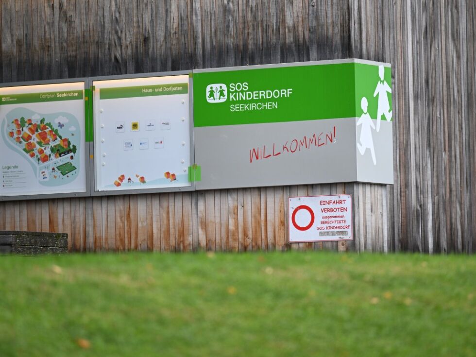 Geschäftsführer von SOS-Kinderdorf dienstfrei gestellt