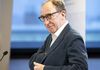 Gesundheitsminister will Aufarbeitung der Coronakrise: "Sonst fliegt uns die Demokratie um die Ohren"