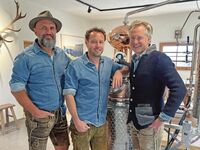 Gin-Destillerie auf der Postalm: "Wir brennen für die Region"