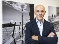 Giorgio Simonetto dirigiert in Salzburg ein kleines Stück Italien