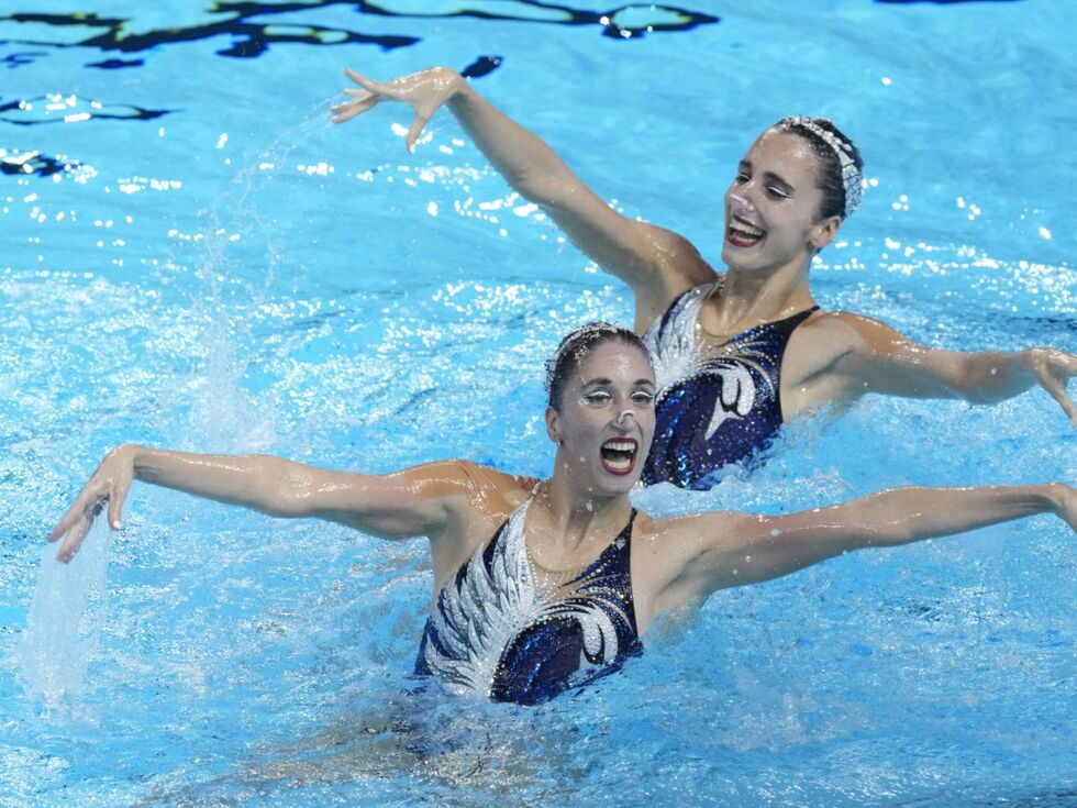 Gold bei WM im Synchronschwimmen: Alexandri-Schwestern holen Sieg in Technik-Kür