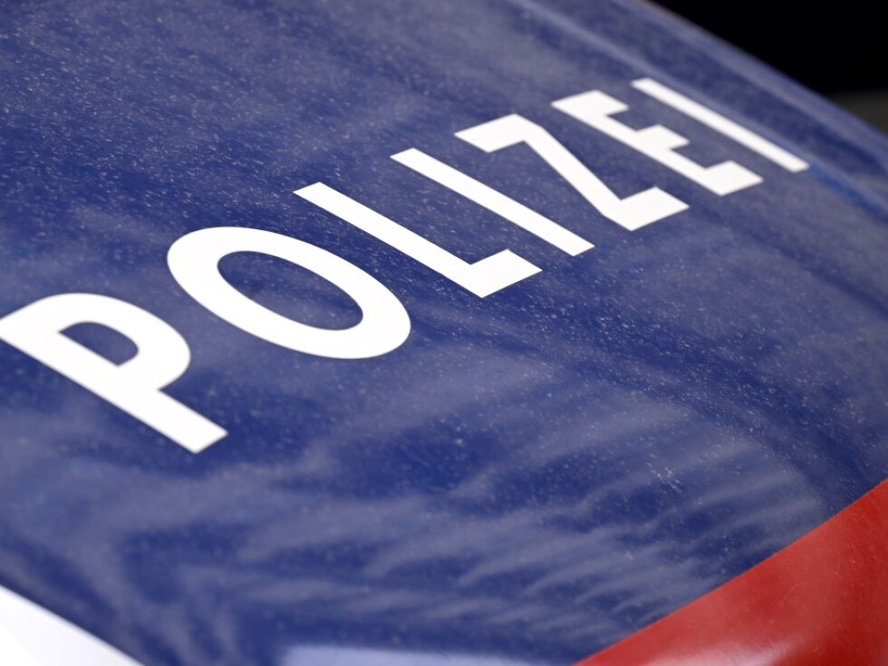 Großfahndung nach Schusswechsel mit Polizei in Amstetten